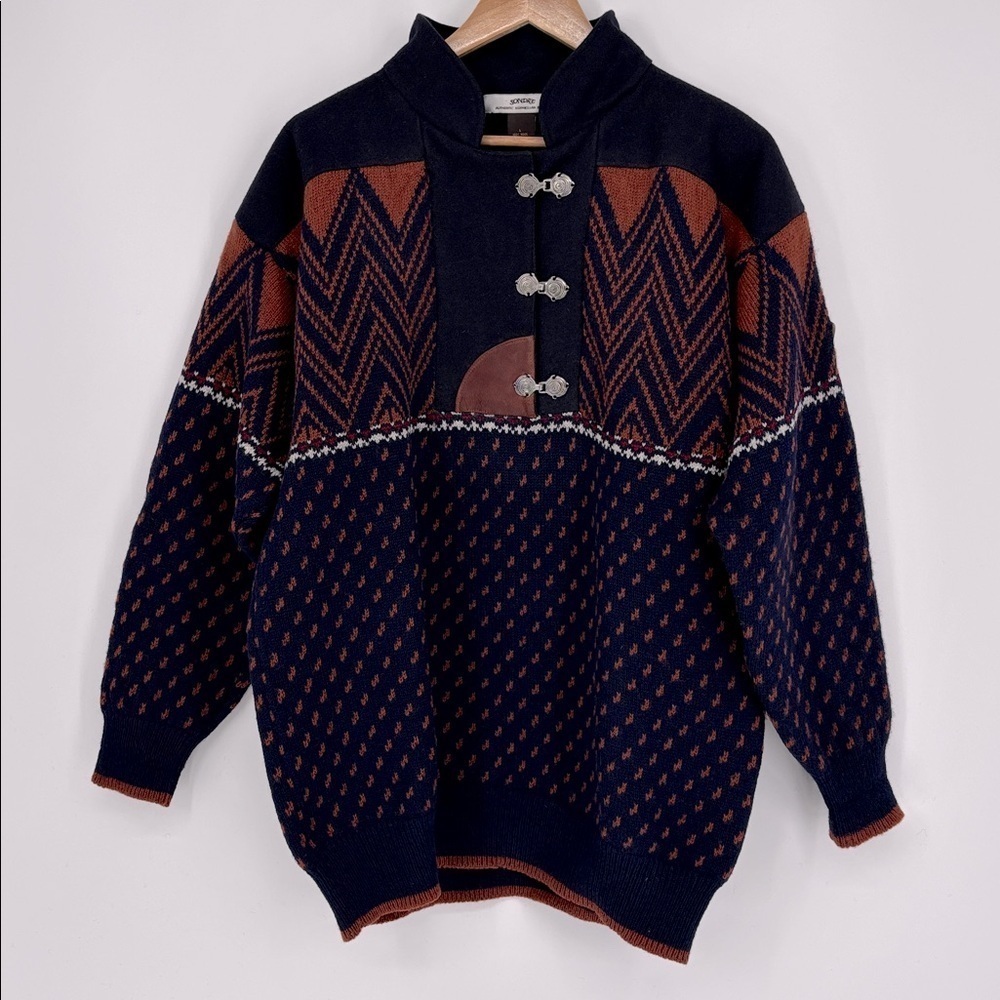 Vintage Sondre Authentic Norwegian 100% Wool Sweater Men’s Size Large Navy Blue